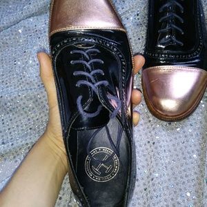 Meandher Italian Oxfords size 36.5 (US 6.5)